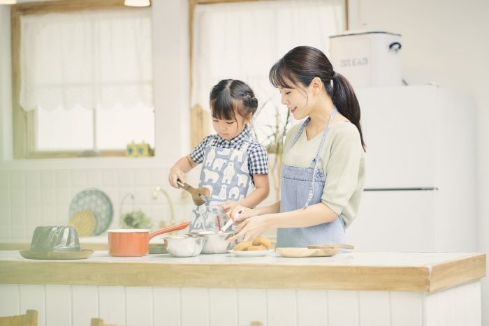 【夏休み中にチャレンジ！】小学校低学年でも実践できるお手伝いとは？