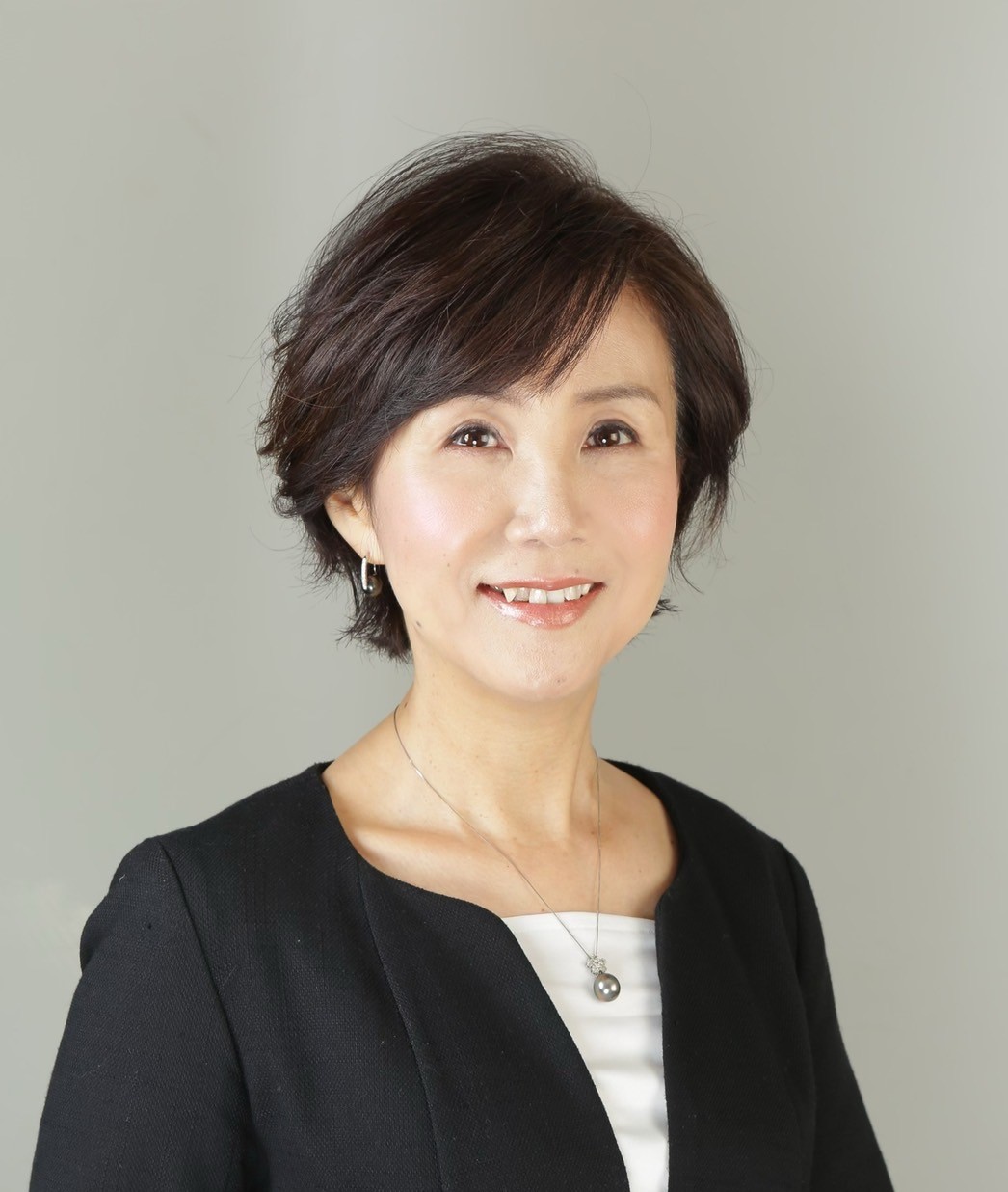 粂井 優子