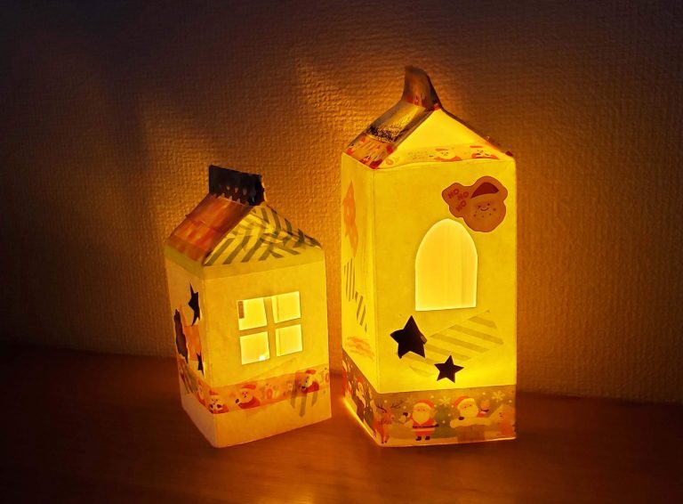 牛乳パックでランタン作り