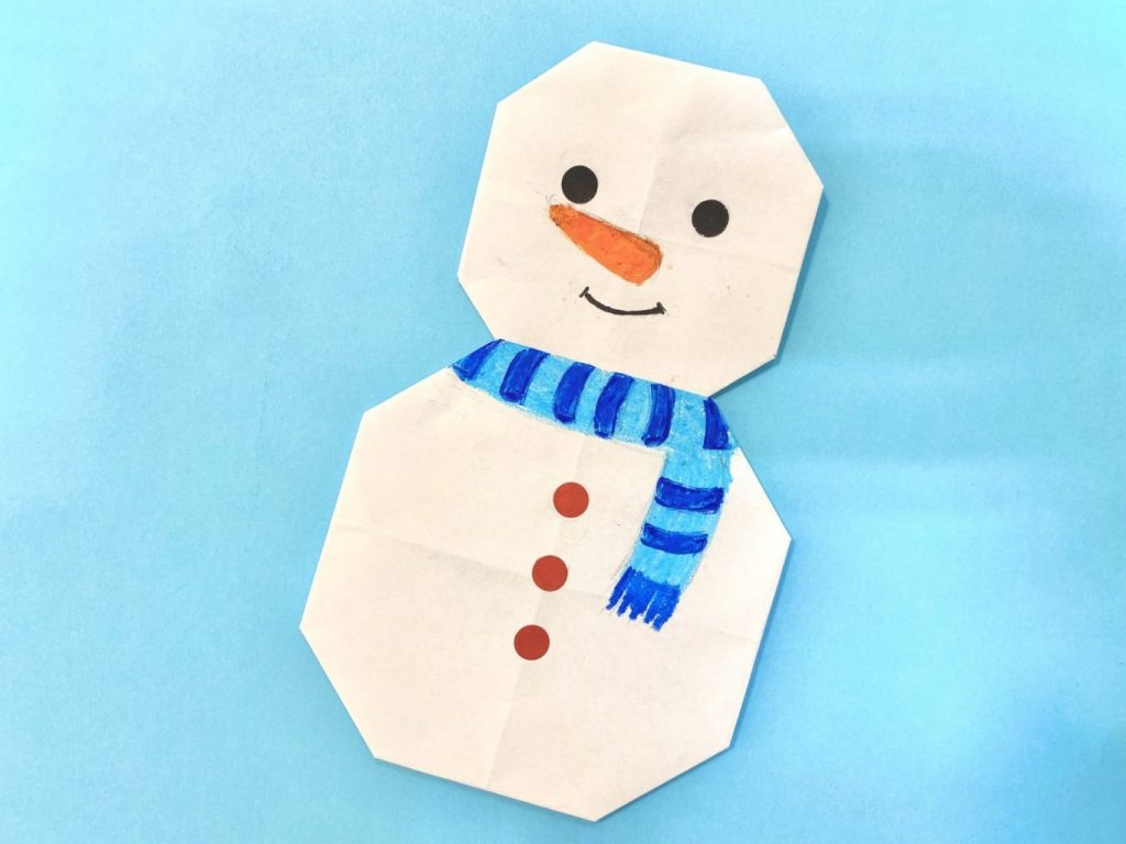 折り紙の雪だるま