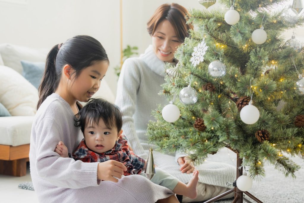 【2025年小学校の冬休みはいつから？】宿題から生活リズムまで！「休み前」から「休み明け」全準備リスト