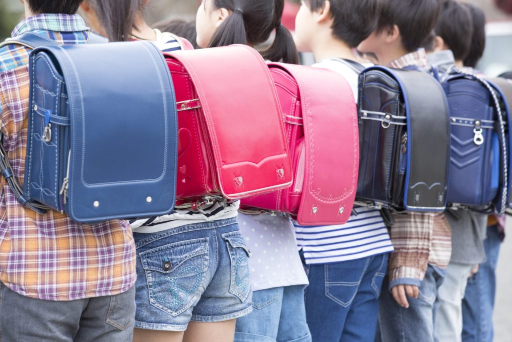 ラン活いつから始める？ランドセルの人気カラーや購入時期、価格帯などの傾向を解説【セイバン「ランドセル選びに関する調査」】