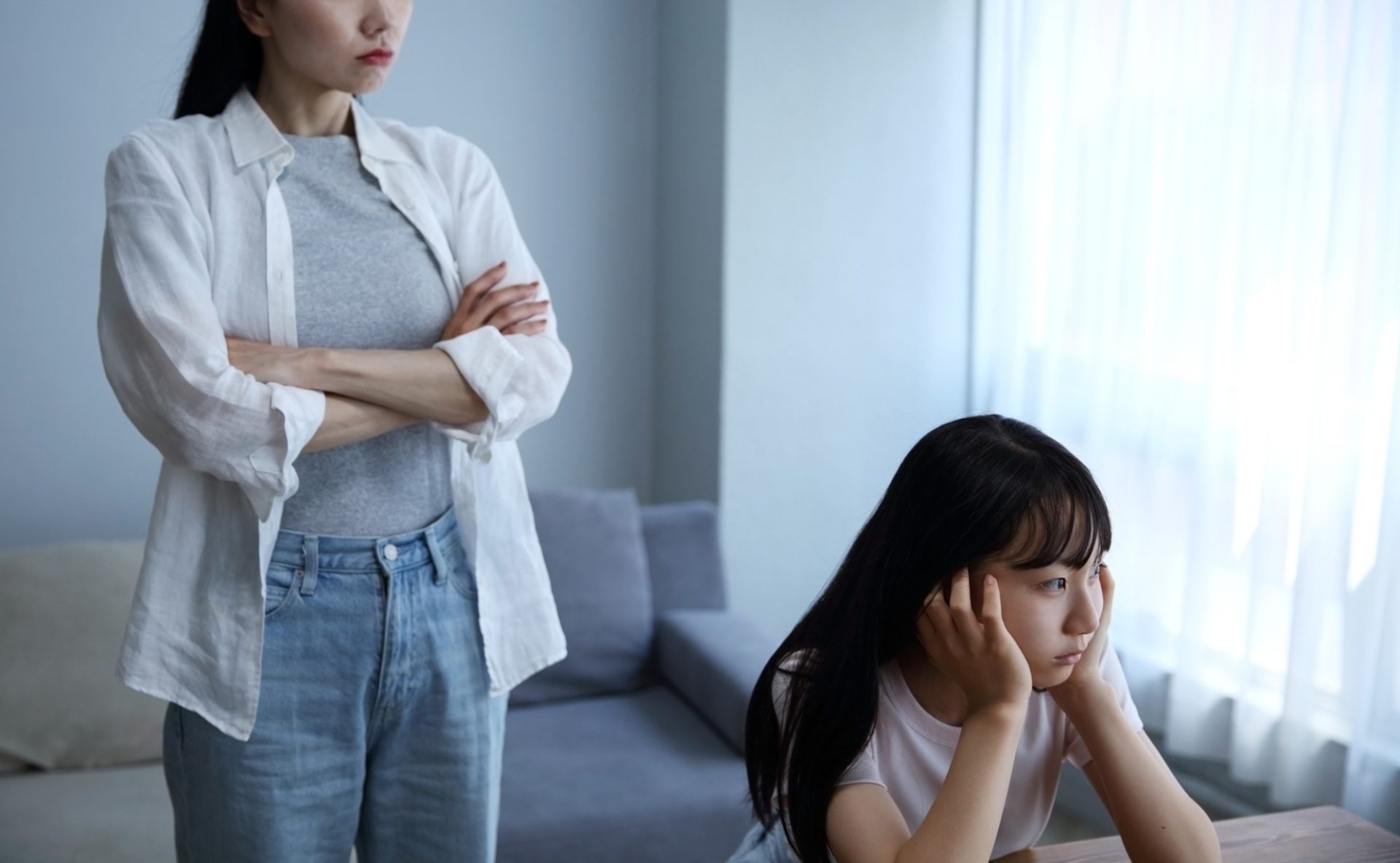 「学校でひとりぼっち？」と不安なママパパへ。小学生の友だち作りの「見守り方」と、家庭でできる4つのサポート