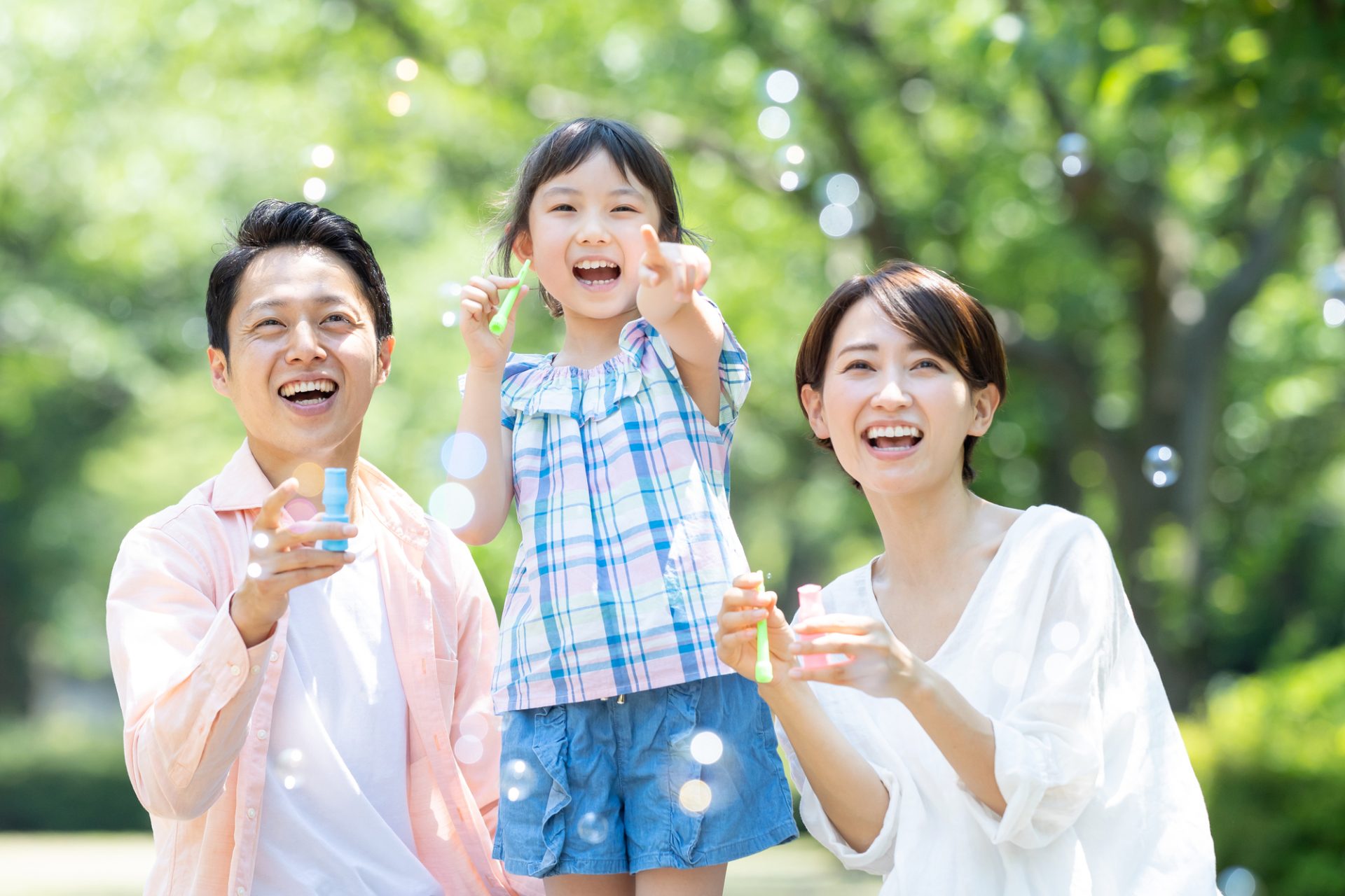 「ひとりっ子は人間関係に苦手意識あり？」思春期までの子育てで知っておくべきポイントとは？【専門家監修】